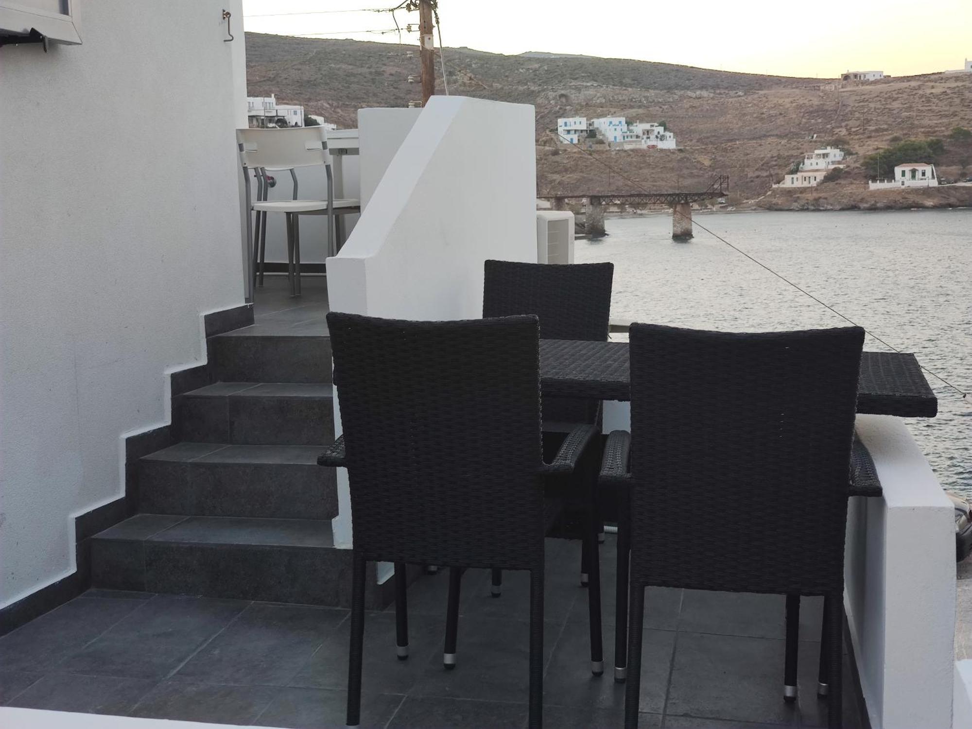 Theis Seafront Retreat - Loutra Seaview Bliss Loutrá Buitenkant foto